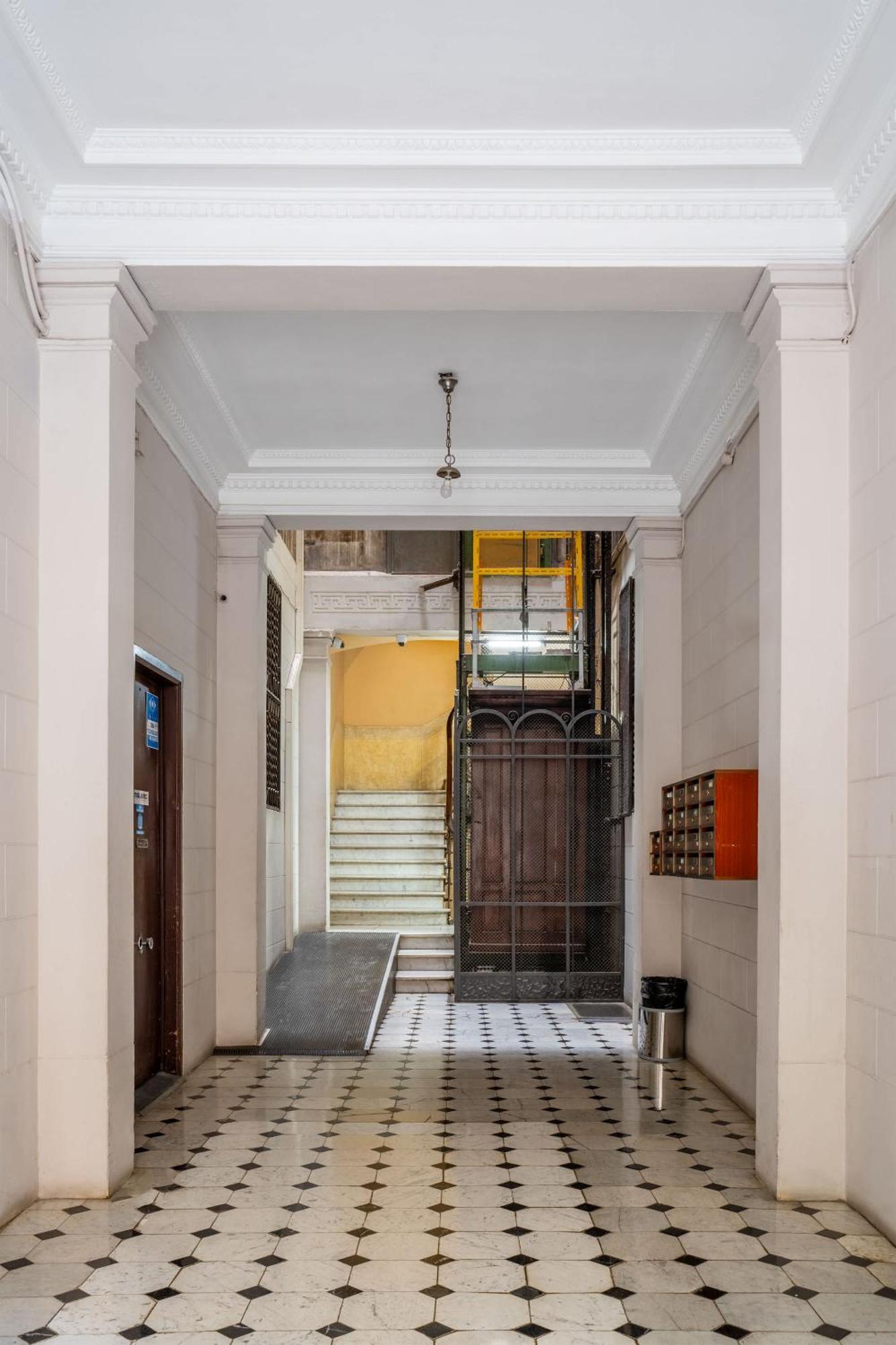 Ferienwohnung Ronda Sant Pere Barcelona Exterior foto